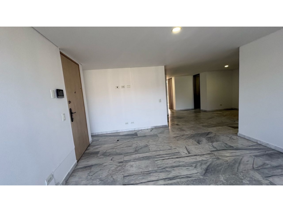 Apartamento en venta en Laureles - Conquistadores — foto 2