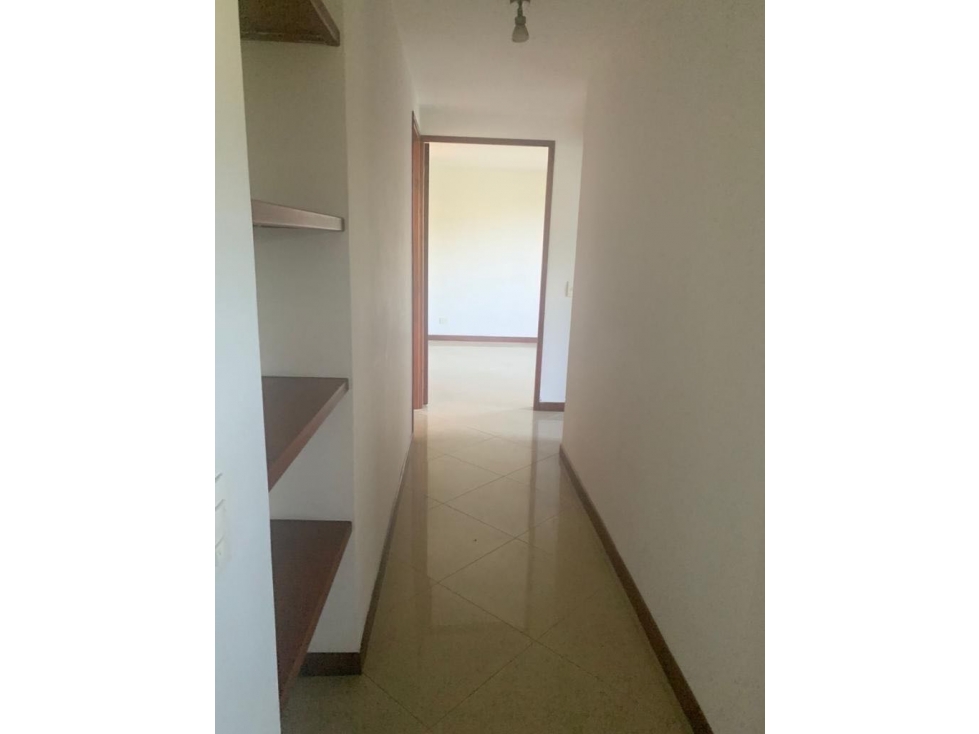 Apartamento en venta en Laureles la Castellana — foto 6