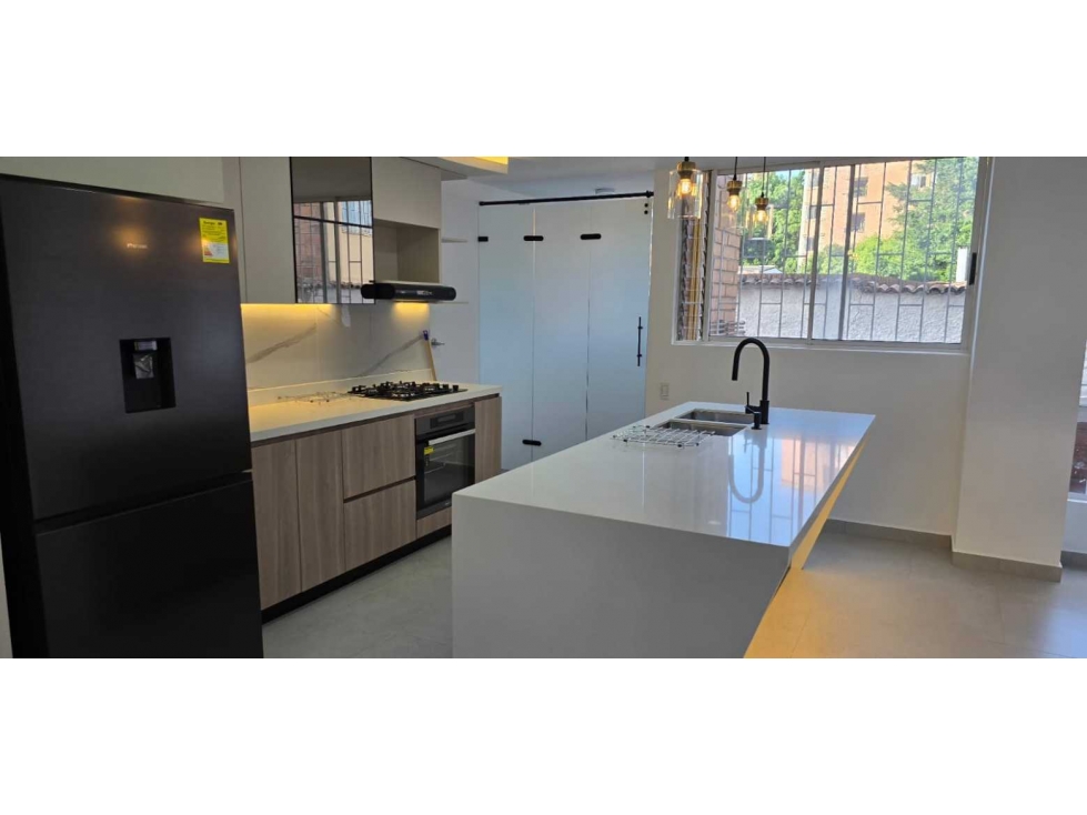 Apartamento en venta en Laureles