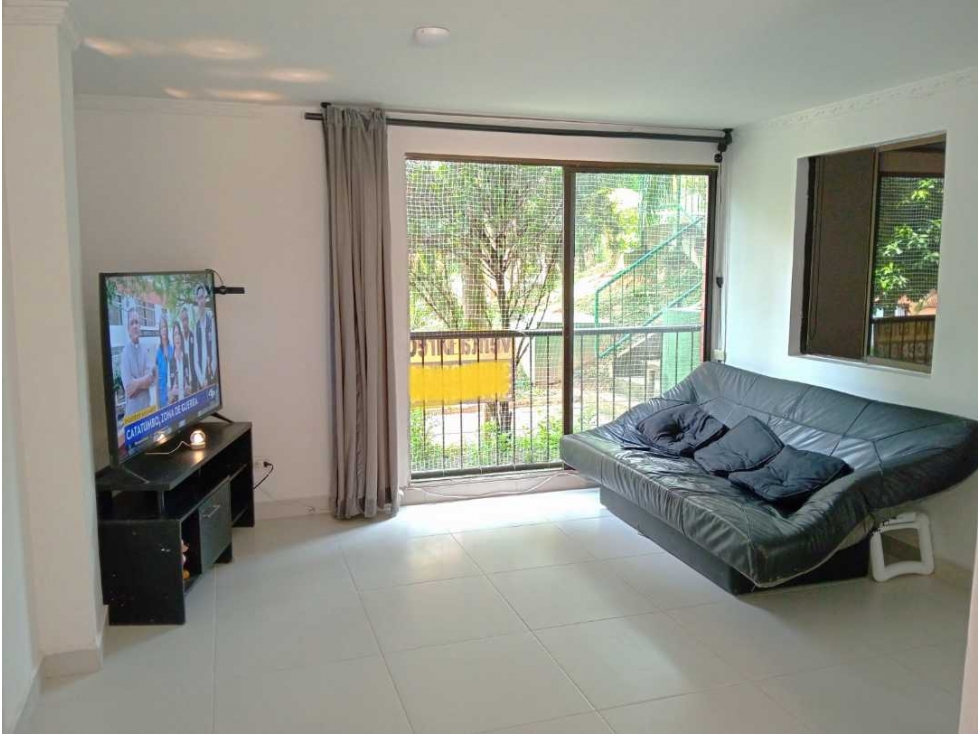 Apartamento En Venta En Laureles, Almeria - 3