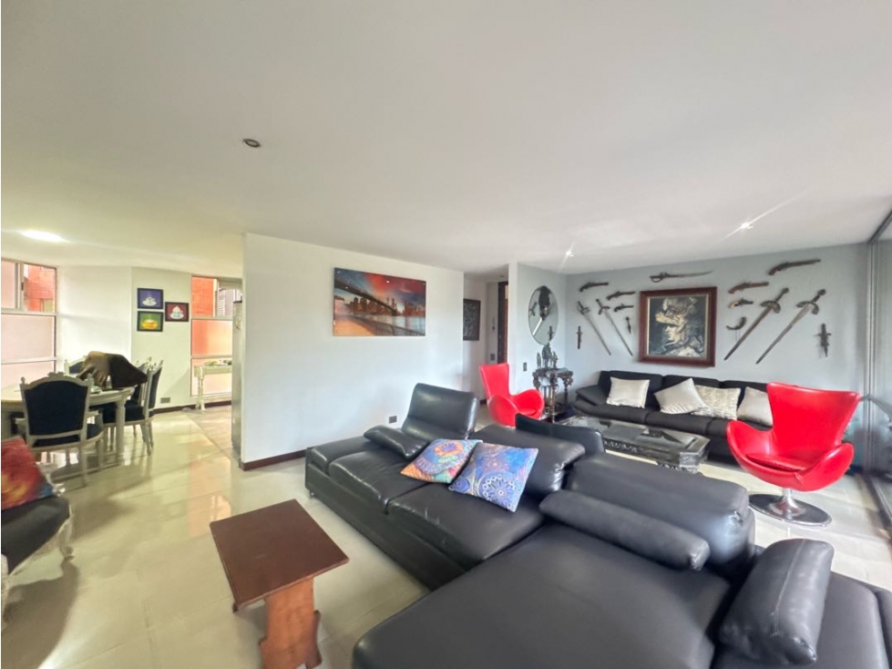 Apartamento en venta en Loma Benedictinos Envigado amplios espacios — foto 5