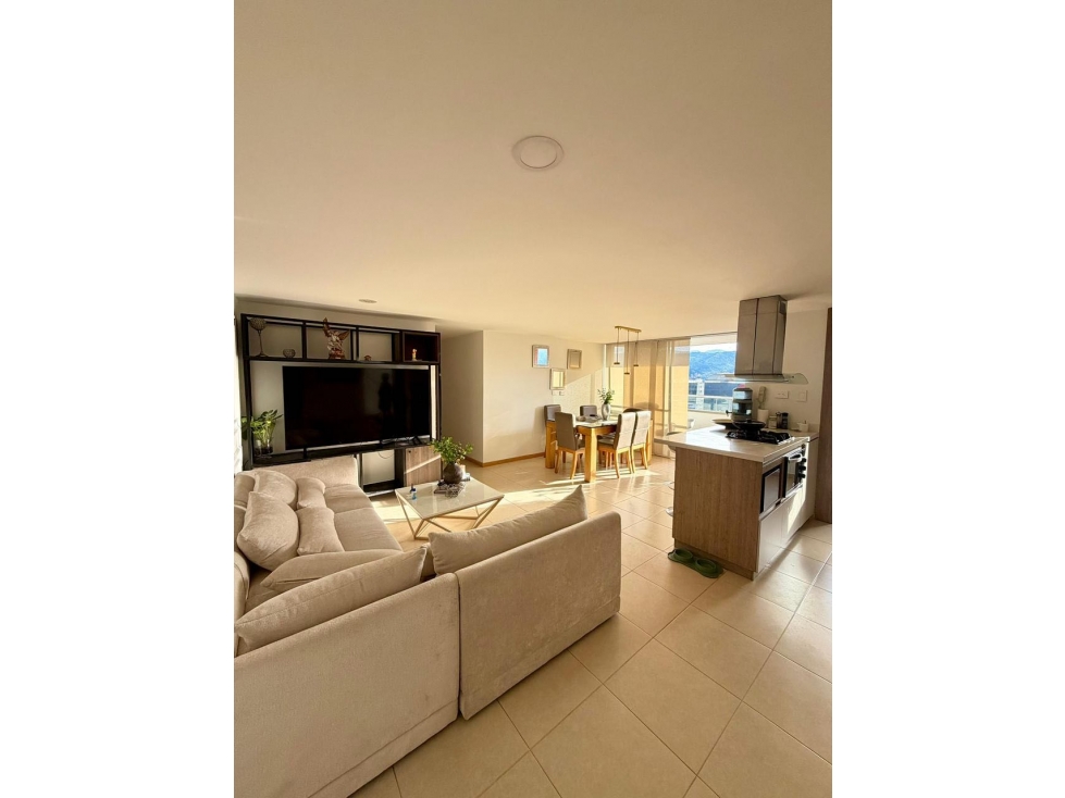Apartamento en venta en Loma del Indio Poblado — foto 3