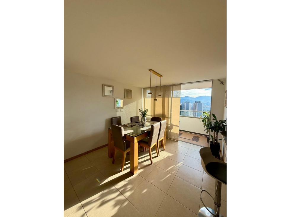 Apartamento en venta en Loma del Indio Poblado — foto 4