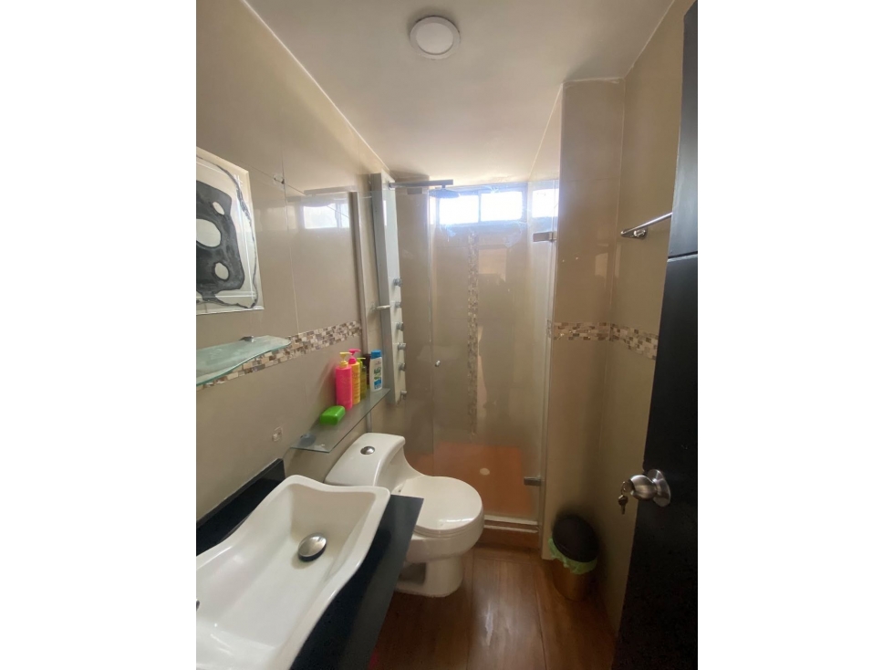 APARTAMENTO EN VENTA EN LOS ALPES — foto 5