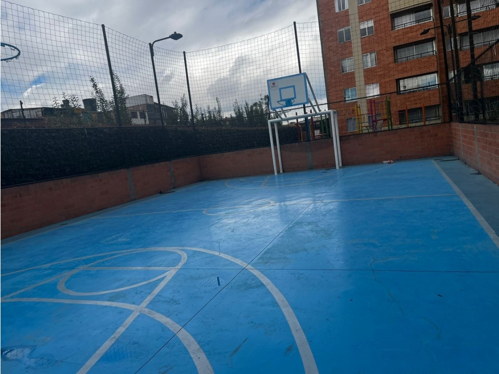 Apartamento en venta en Madrid, Solera 3 alcobas - 1