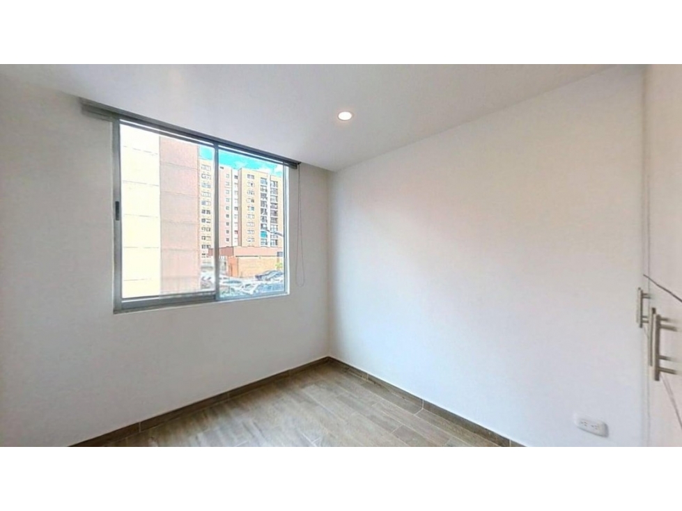 Apartamento en venta en Madrid, Zafiro 3 alcobas — foto 4
