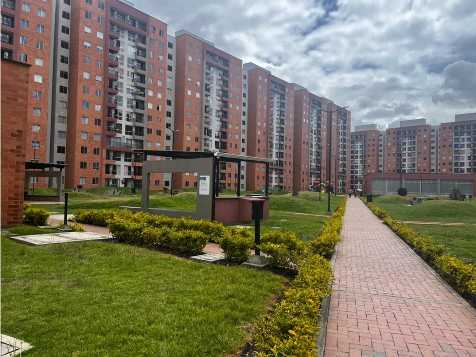 Apartamento en venta en Madrid, Amatista 3 alcobas