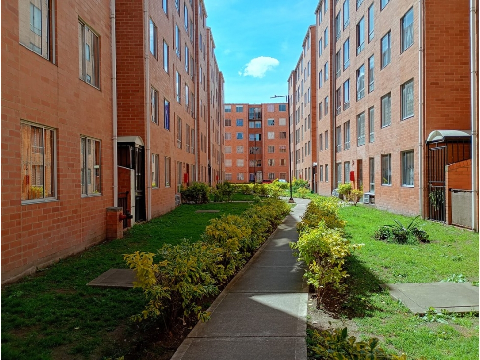 Apartamento en venta en Madrid, La Finca Manzana 10 3 alcobas