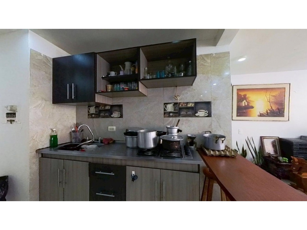 Apartamento en venta en Madrid, La Finca Manzana 10 3 alcobas — foto 2