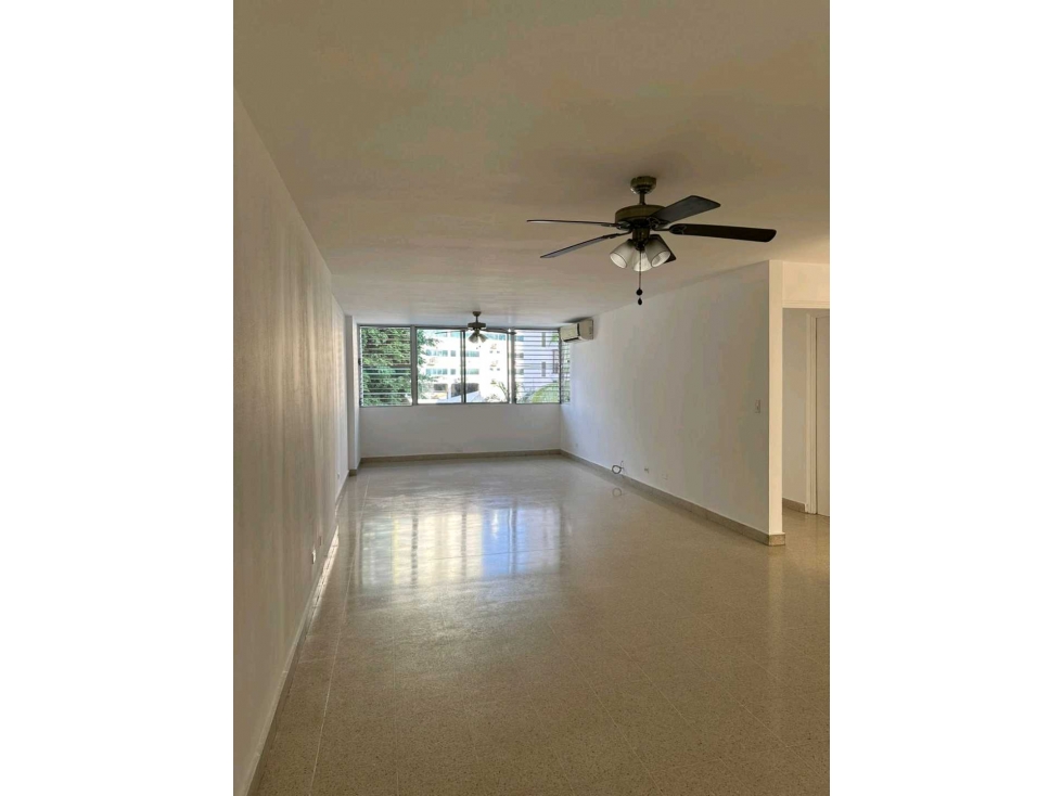 APARTAMENTO EN VENTA EN MARBELLA PH MIRADOR MARBELLA — foto 3