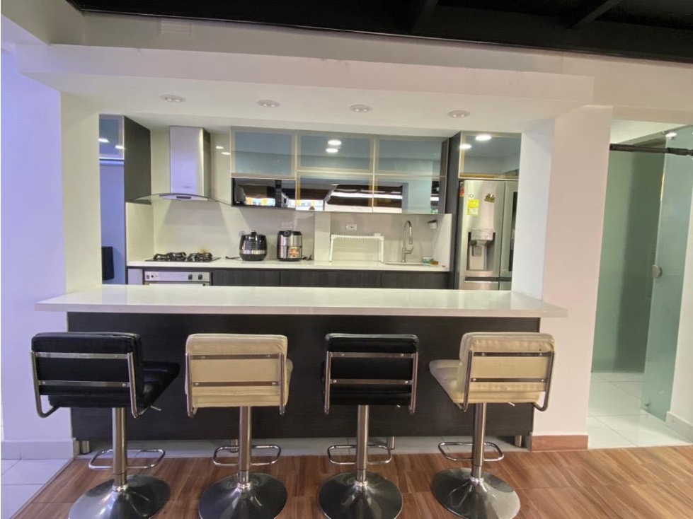 Apartamento para la Venta en Laureles Licencia Corta — foto 3