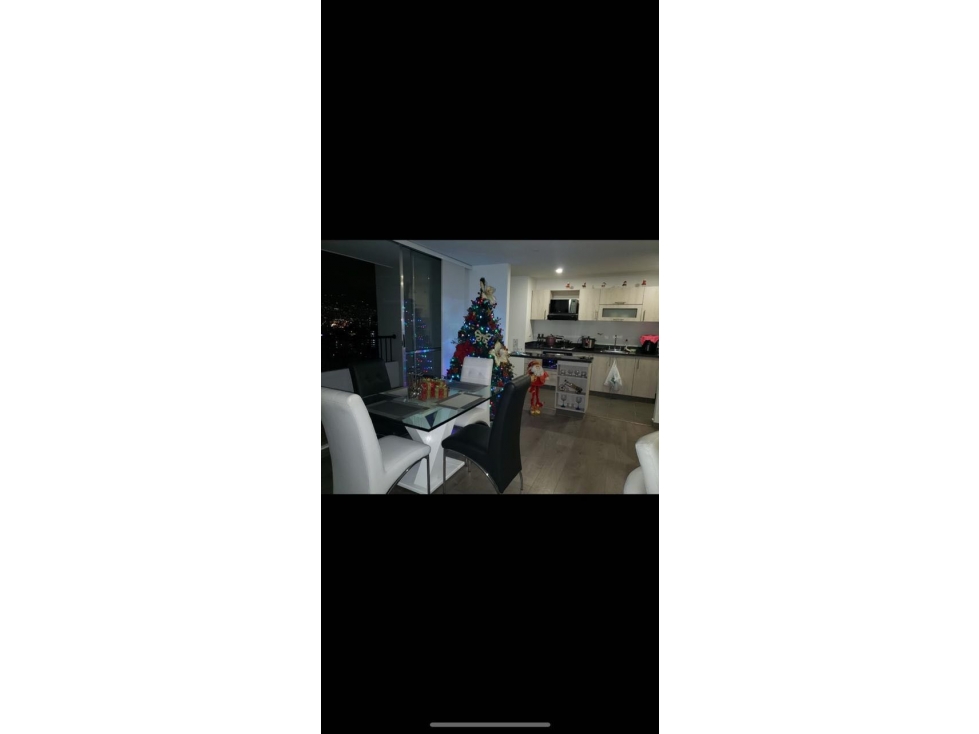 Apartamento en venta en Medellín sector Los Colores — foto 2