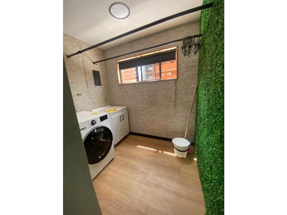 Apartamento en venta en Medellín sector Laureles — foto 4