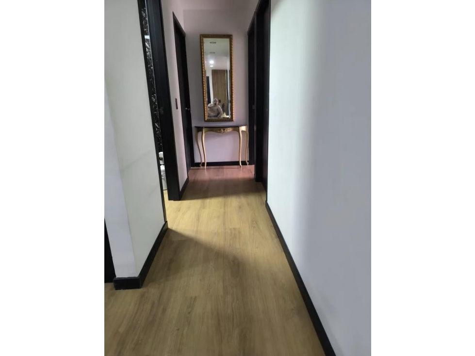 Apartamento en venta en Medellín sector Laureles — foto 6