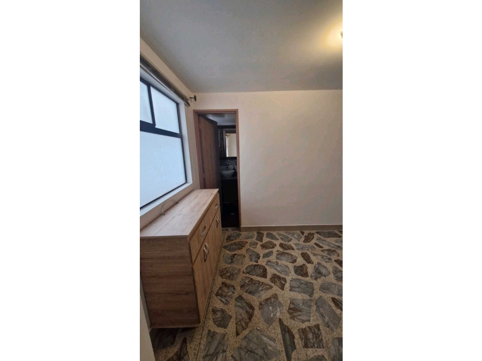 APARTAMENTO EN VENTA EN MEDELLIN — foto 3