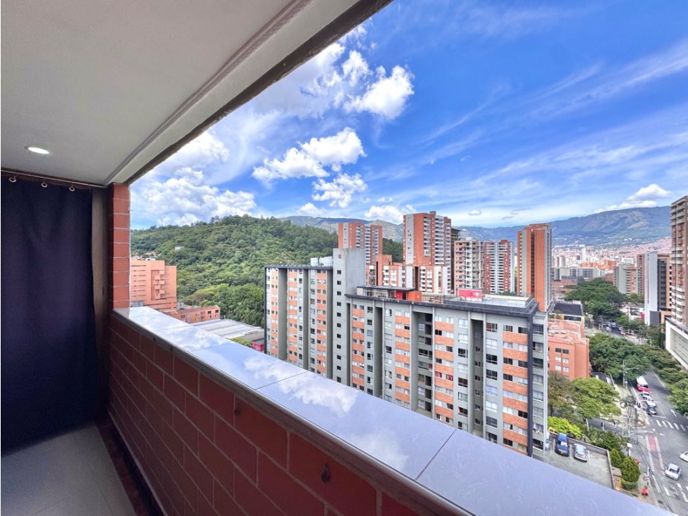 APARTAMENTO EN VENTA EN MEDELLIN - BARRIO LOS COLORES — foto 3