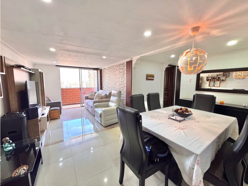 APARTAMENTO EN VENTA EN MEDELLIN - BARRIO LOS COLORES — foto 5
