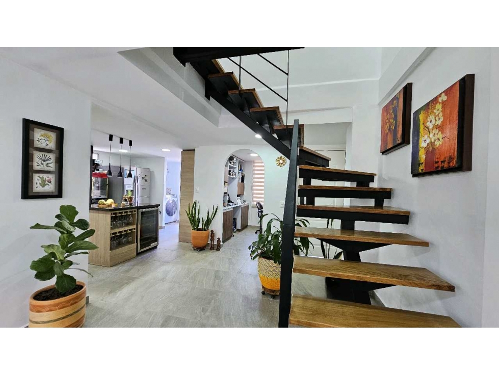Apartamento Dúplex Remodelado de 117m² en Venta | Villa de Aburrá — foto 4