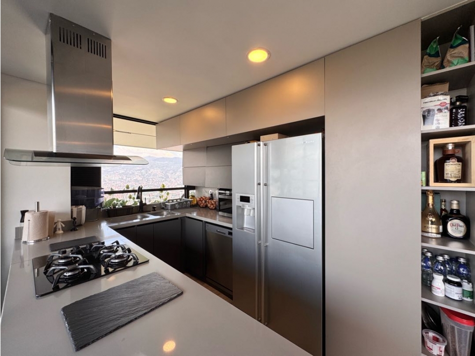 APARTAMENTO EN VENTA EN MEDELLIN SECTOR LAS PALMAS — foto 3
