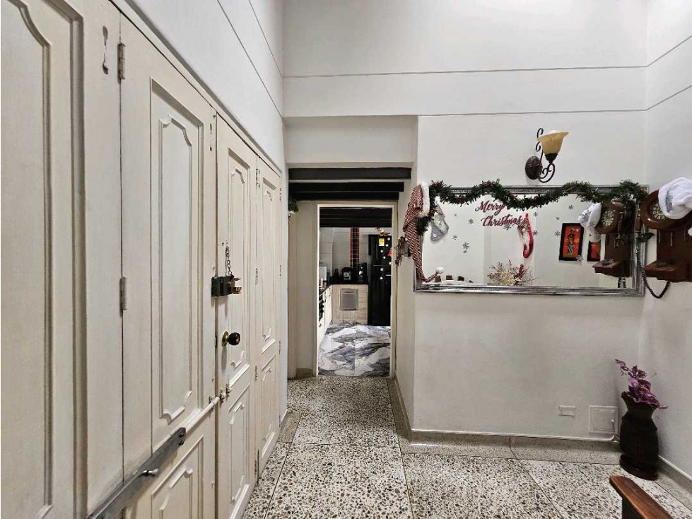 Apartamento en Venta en Conquistadores con Mezanine Independiente — foto 3