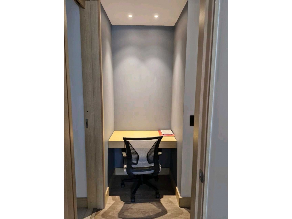 Apartamento en Venta en Medellín Loma del Indio — foto 3