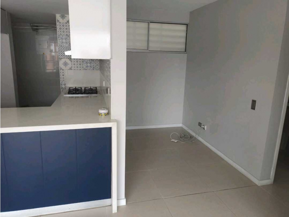 Apartamento en venta en norte de cali barrio menga remodelado moderno — foto 4