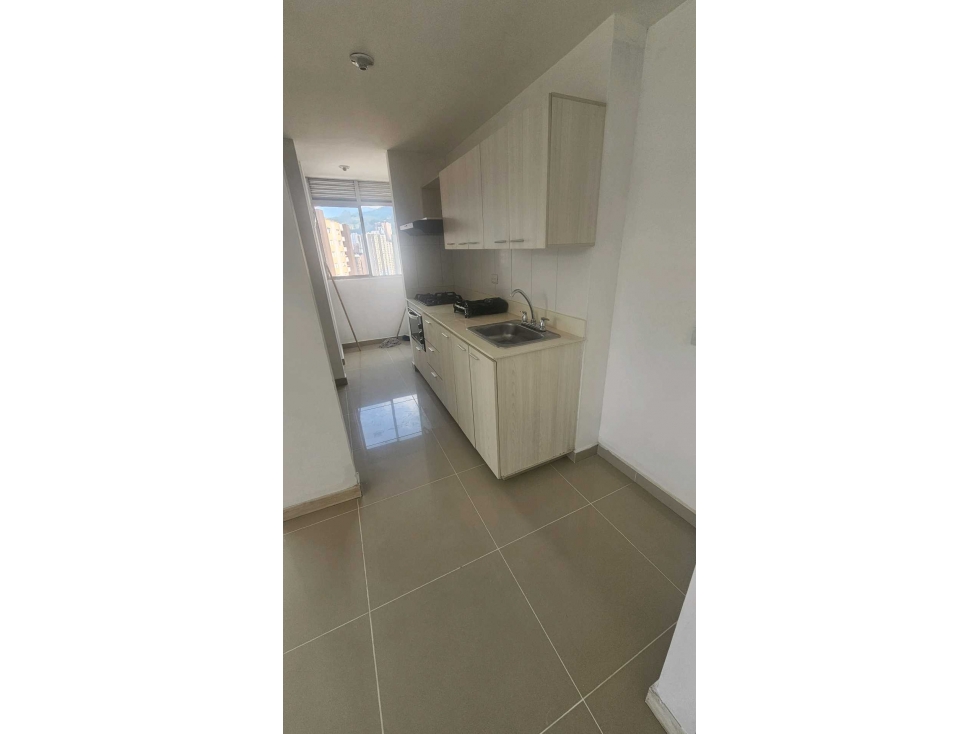 Apartamento en venta en parte plana-prados de sabaneta cerca al metro