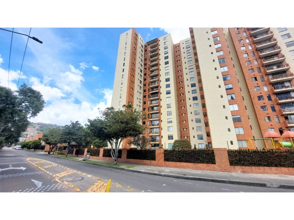 APARTAMENTO EN VENTA EN PRADERA NORTE, ALTOS DE LA PRADERA — foto 2