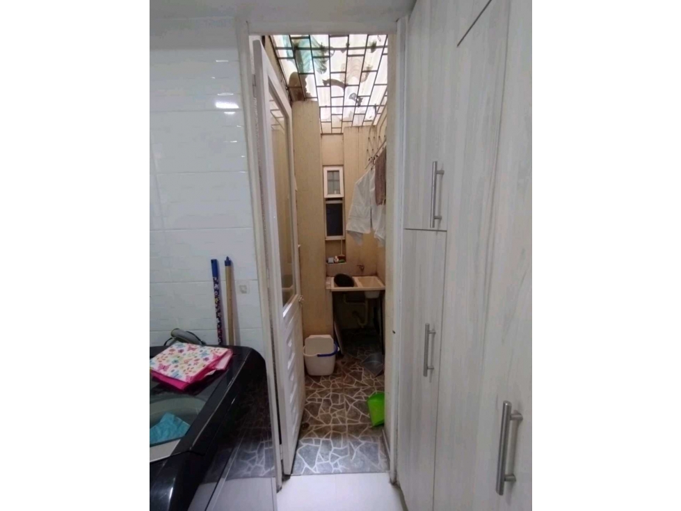 Apartamento en venta en primer piso barrio la Castellana Monteria — foto 4