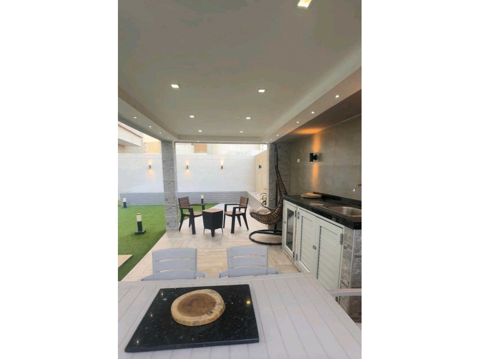 APARTAMENTO EN VENTA EN PUNTAROCA SABANILLA — foto 2