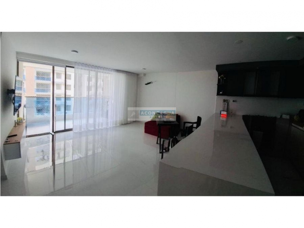 Apartamento en venta en Rialto