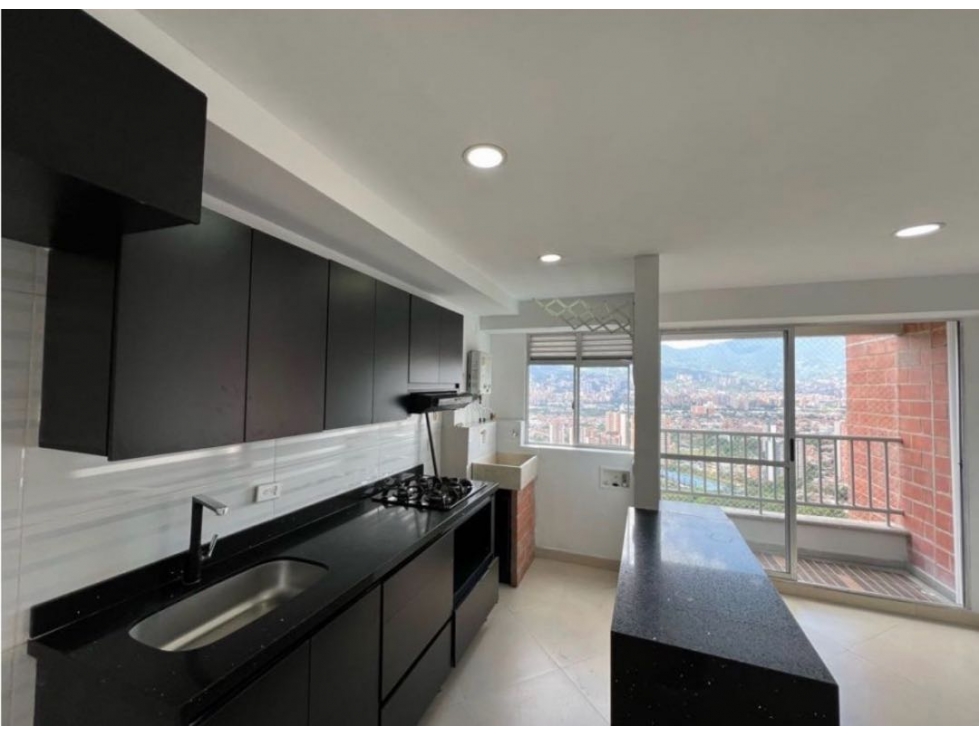 Apartamento en venta en rodeo alto Medellín — foto 2