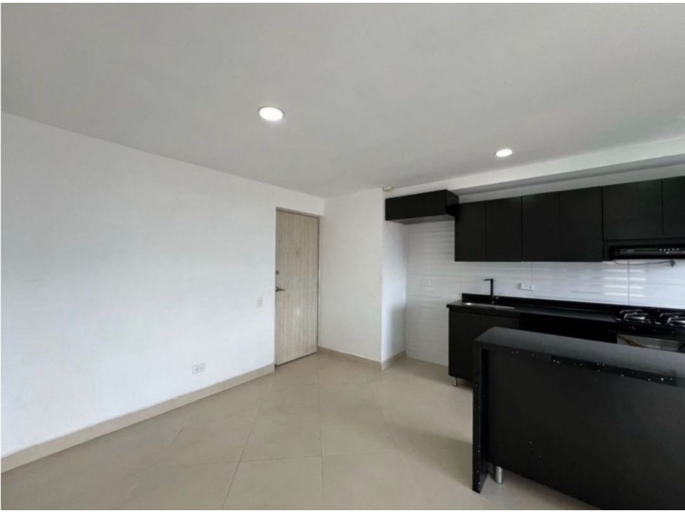 Apartamento en venta en rodeo alto Medellín — foto 4