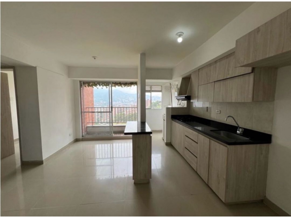 Apartamento en venta en rodeo alto medellin