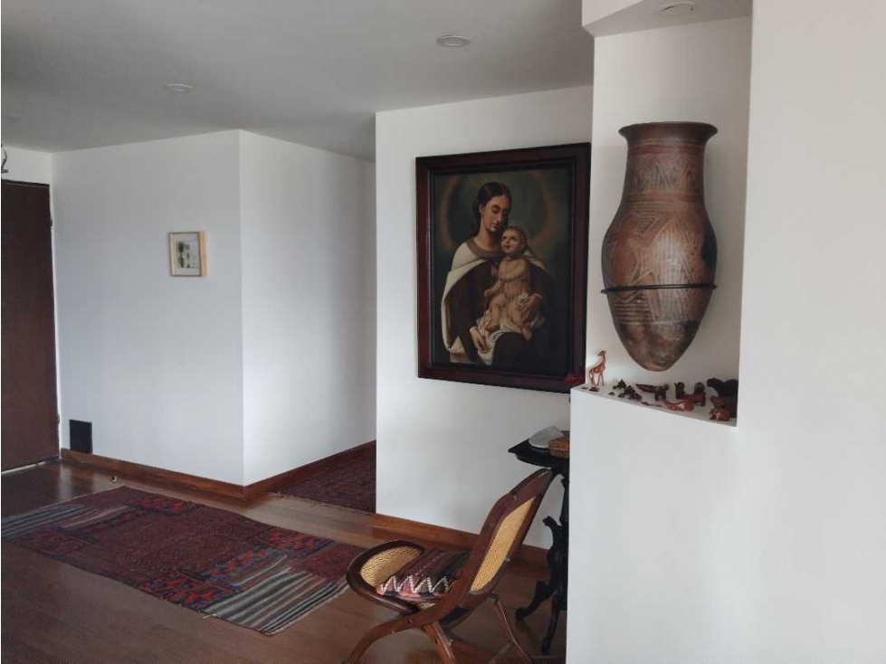 Apartamento en venta en Rosales con vista excepcional
