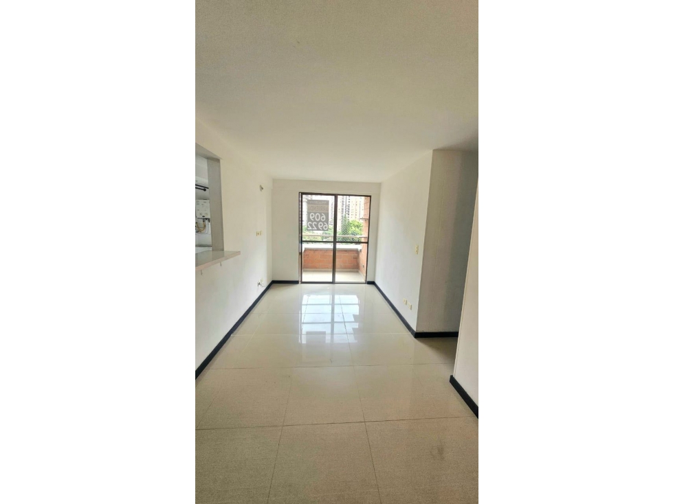Apartamento en venta en Sabaneta Loma de San José — foto 4