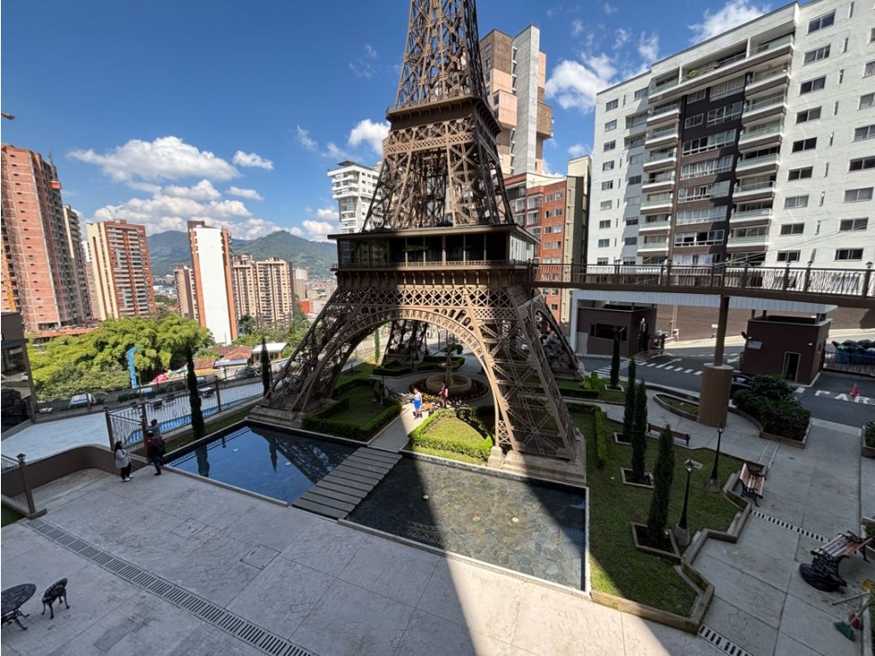 Apartamento en venta en Sabaneta. Urb paris