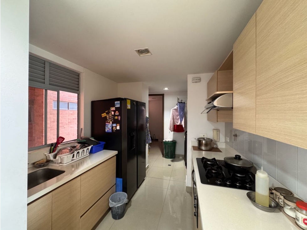 APARTAMENTO EN VENTA EN SABANETA URBANIZACION PRESTIGE — foto 2