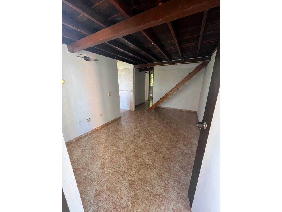 APARTAMENTO EN VENTA EN SABANETA CERCA AL METRO Y MAYORCA — foto 3