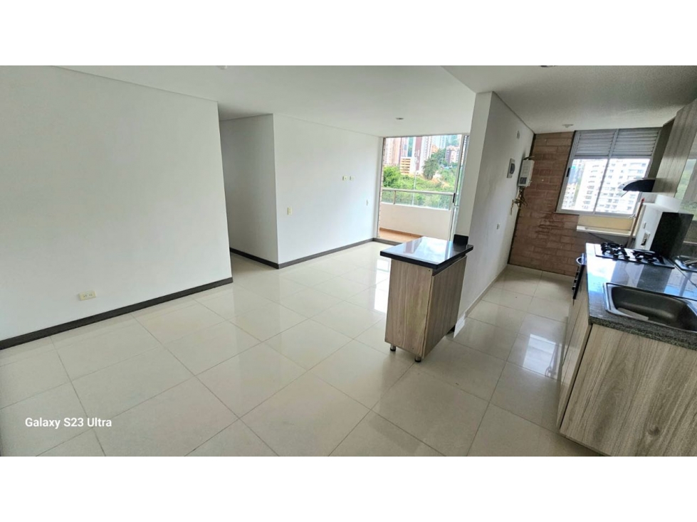 APARTAMENTO EN VENTA EN SABANETA SECTOR AVES MARÍA (PARTE BAJA) — foto 3