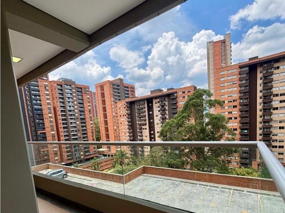 Apartamento en venta Loma de San José parte plana /Sabaneta