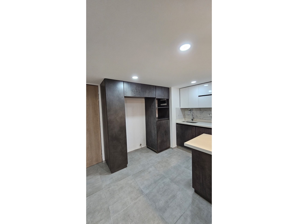 Apartamento en venta en Sabaneta Las Lomitas - 3