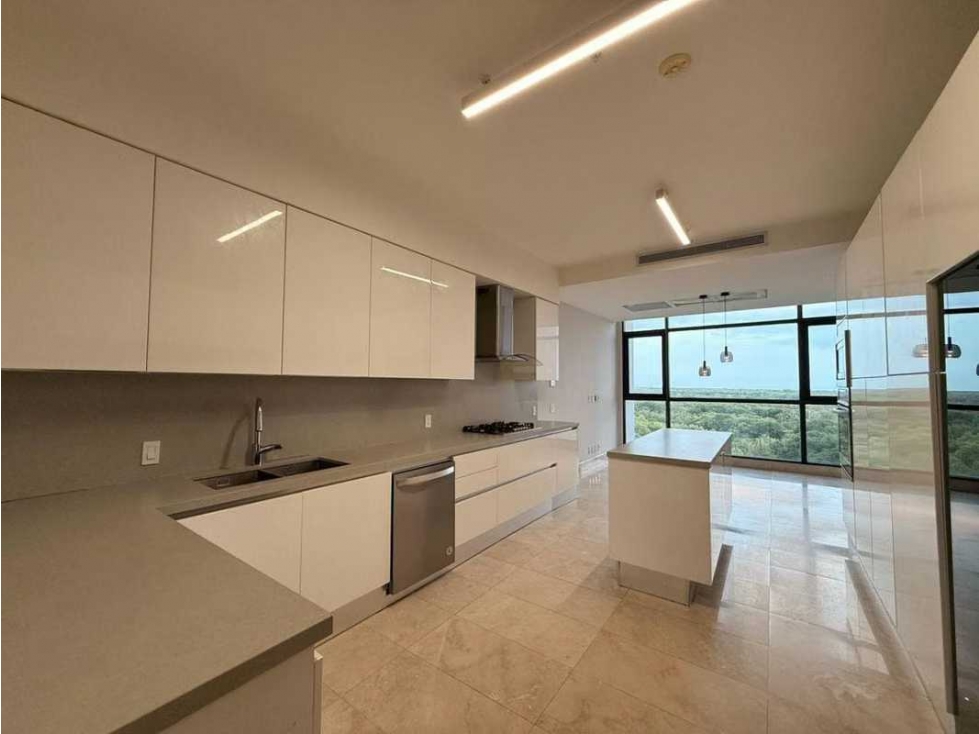 APARTAMENTO EN VENTA EN SANTA MARÍA | 339 m² | 3 Recámaras | 3 Estac