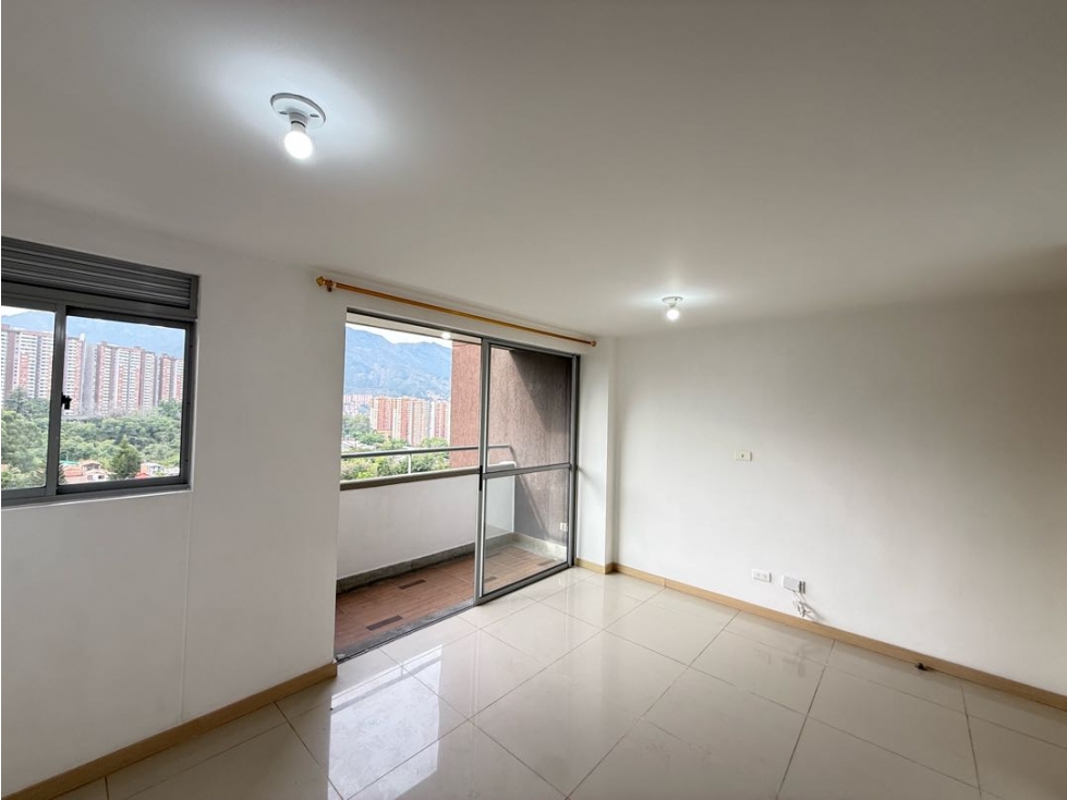 APARTAMENTO EN VENTA EN SECTOR AMAZONIA EN BELLO - ENSENADA — foto 3