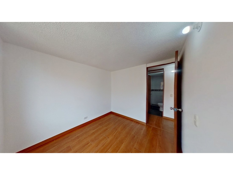 Apartamento en venta en Soacha, La Confianza I 2 alcobas — foto 3