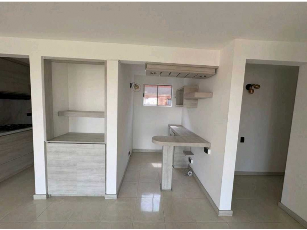 APARTAMENTO EN VENTA EN VALLE DEL LILI SUR DE CALI