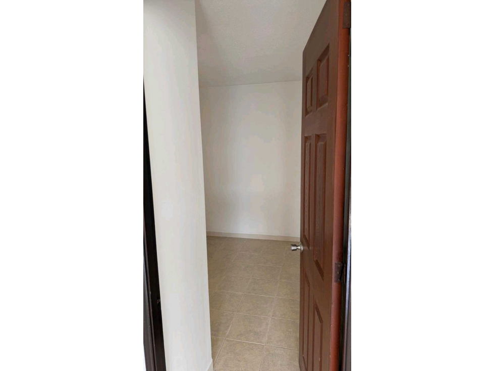 APARTAMENTO EN VENTA EN VALLE DEL LILI SUR DE CALI — foto 3