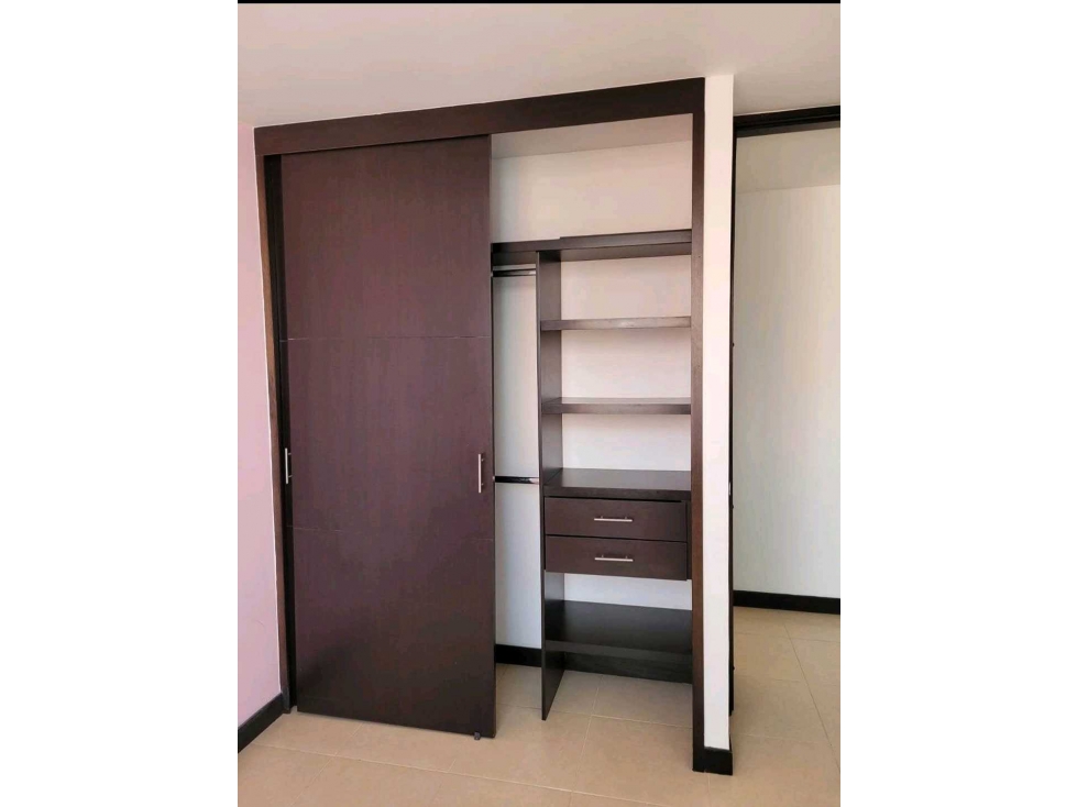 APARTAMENTO EN VENTA EN VALLE DEL LILI SUR DE CALI — foto 2