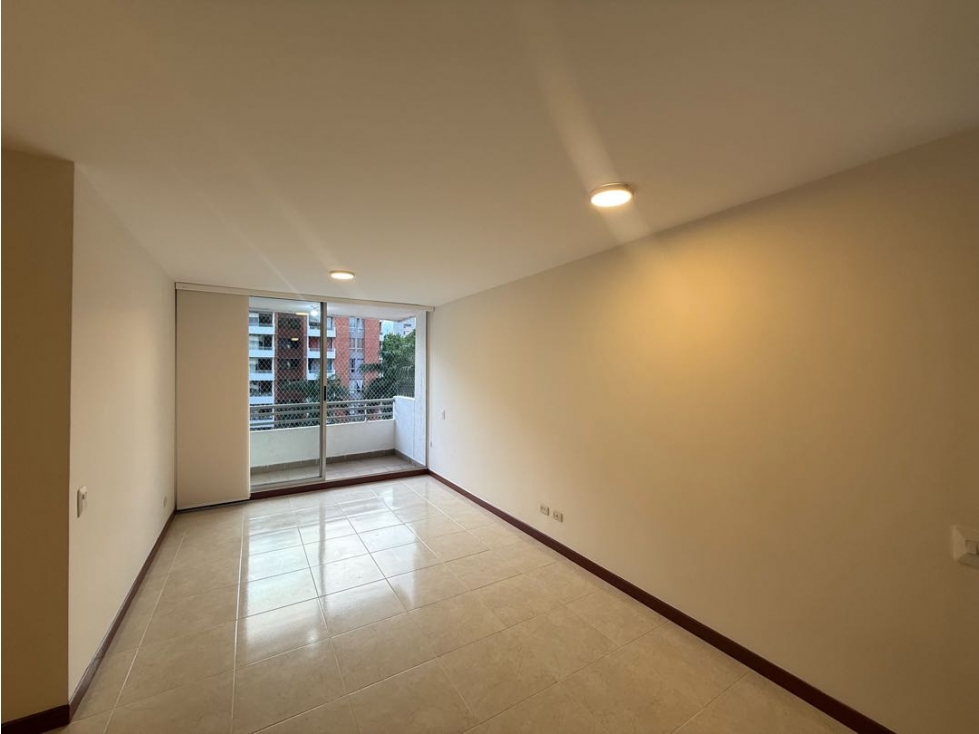 APARTAMENTO EN VENTA EN VALLE DEL LILI CERCA A LA SIMÓN BOLÍVAR (JP) — foto 2