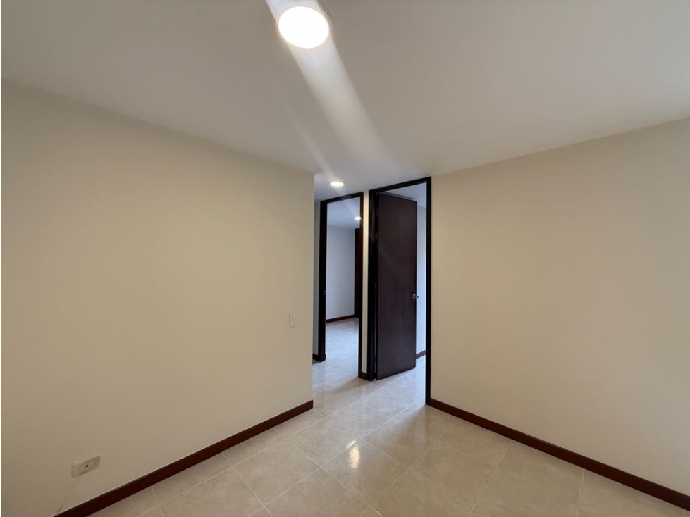 APARTAMENTO EN VENTA EN VALLE DEL LILI CERCA A LA SIMÓN BOLÍVAR (JP) — foto 4